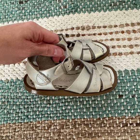 salt water little girls sandal - Picture 3 of 3